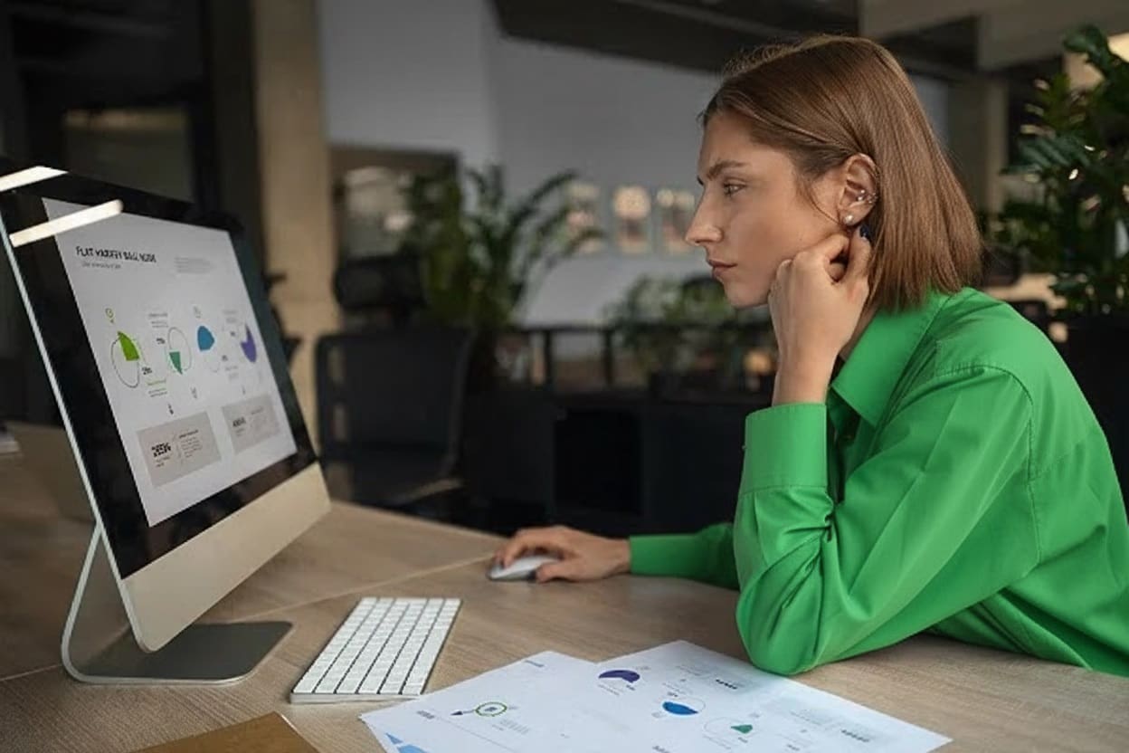 Analýza správania návštevníkov na webovej stránke pomocou webovej analytiky